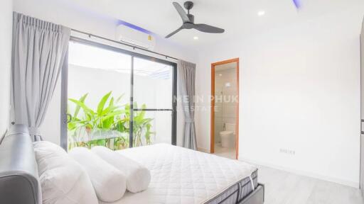 Modern 4-Bed Villa near Beach