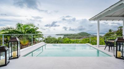 The 3-Storey Modern Duplex with Pool Overlooking Sea View