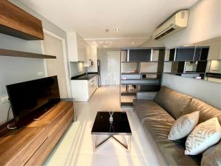 Pet Friendly  1 Bed 1 Bath Condo Le Nice Ekamai