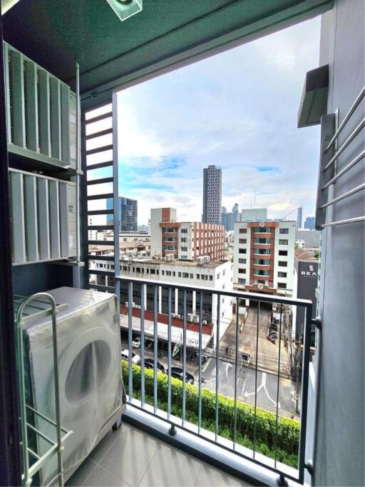 For Rent 1 Bed Condo Ideo Sukhumvit 93 next to BTS Bang Chak