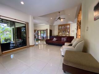 3 Bedrooms House in SP Village 3 East Pattaya H010597