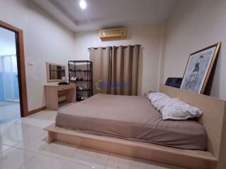 3 Bedrooms House in SP Village 3 East Pattaya H010597