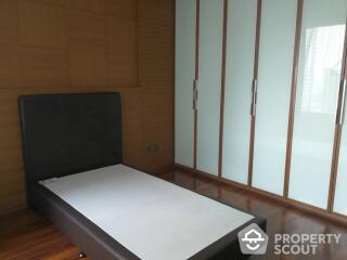 3-BR Condo at The Emporio Place near BTS Phrom Phong (ID 513907)