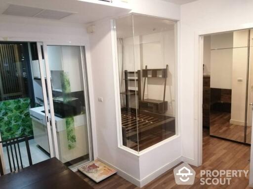 1-BR Condo at The Room Sukhumvit 62 near BTS Punnawithi