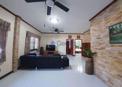 3 Bedrooms House in Chatkaew Village East Pattaya H008377