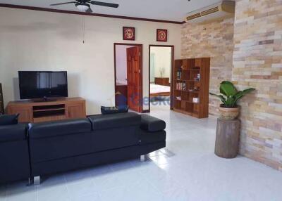 3 Bedrooms House in Chatkaew Village East Pattaya H008377