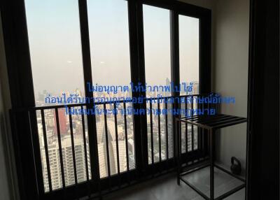 Ashton Asoke  Sukhumvit 21 For rent   50 meter from MRT Sukhumvit   2 Bed 1 Bath Corner room Size