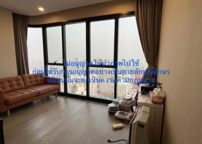 Ashton Asoke  Sukhumvit 21 For rent   50 meter from MRT Sukhumvit   2 Bed 1 Bath Corner room Size