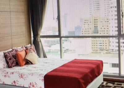 For RENT : Quattro by Sansiri / 2 Bedroom / 2 Bathrooms / 82 sqm / 55000 THB [10924888]