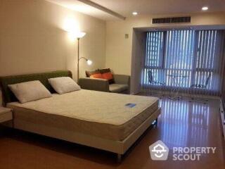 1-BR Condo at The Trendy Condominium near BTS Nana