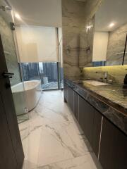 For RENT : LAVIQ Sukhumvit 57 / 2 Bedroom / 2 Bathrooms / 87 sqm / 95000 THB [10926706]