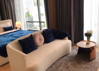 1-BR Condo at Ashton Silom near BTS Chong Nonsi