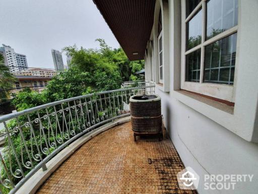 5-BR House near BTS Phrom Phong