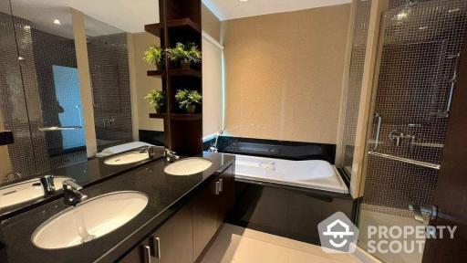 3-BR Apt. near BTS Phloen Chit