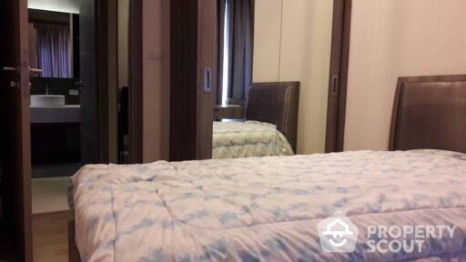 2-BR Condo at Trapezo Sukhumvit 16 near MRT Queen Sirikit National Convention Centre