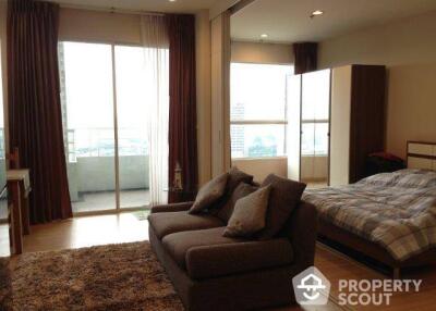 1-BR Condo at The Light House Sathorn–chareonnakorn near BTS Krung Thon Buri