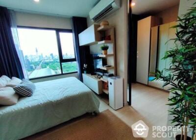 1-BR Condo at Life Asoke near ARL Makkasan