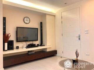 1-BR Condo at The Bangkok Sathorn-Taksin near BTS Krung Thon Buri