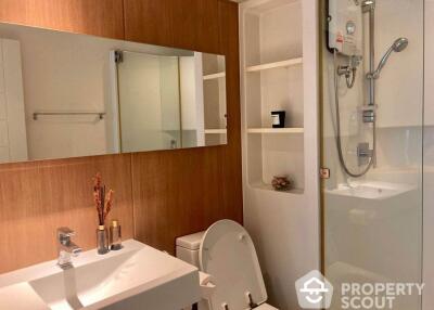 1-BR Condo at The Bangkok Sathorn-Taksin near BTS Krung Thon Buri