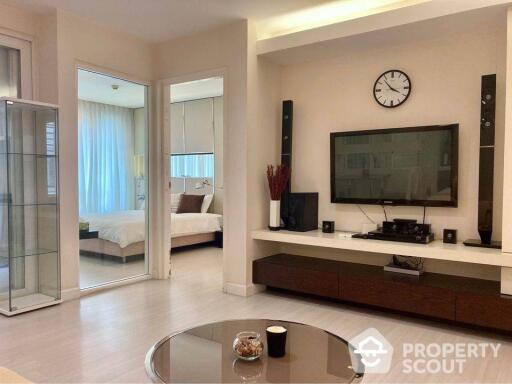 1-BR Condo at The Bangkok Sathorn-Taksin near BTS Krung Thon Buri