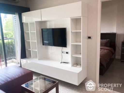 1-BR Condo at The Crest Sukhumvit 34 near BTS Thong Lor