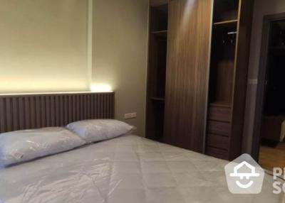 1-BR Condo at The Base Sukhumvit 77 near BTS On Nut