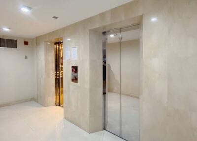 2-BR Condo at Prime Mansion Sukhumvit 31 Condominium near MRT Sukhumvit