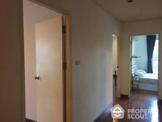 3-BR Condo at Baan Siri Sukhumvit 13 Condominium near ARL Makkasan