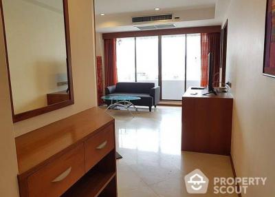 3-BR Condo at Diamond Tower Condominium near BTS Chong Nonsi (ID 391720)