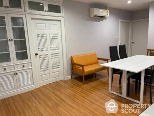 2-BR Condo at Chamchuri Residence near MRT Sam Yan (ID 405638)