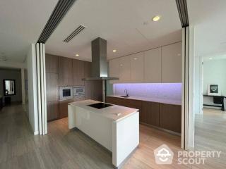 3-BR Condo at 185 Rajadamri near BTS Chit Lom