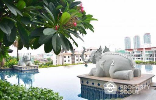 2-BR Condo at Ban Chao Phraya Condo near MRT Hua Lamphong