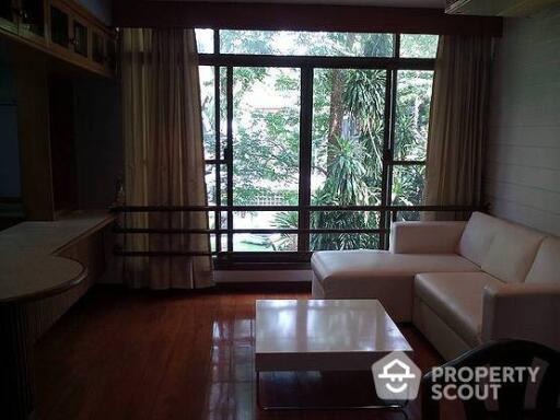 2-BR Apt. near MRT Phetchaburi