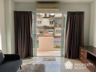 1-BR Condo at Klang Krung Resort (ratchada 7) near MRT Huai Khwang