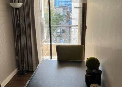 1-BR Condo at Silom City Resort Condominium near BTS Chong Nonsi