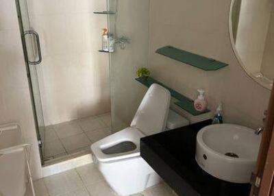 1-BR Condo at Silom City Resort Condominium near BTS Chong Nonsi