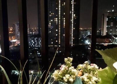 1-BR Condo at The Niche Pride Thong Lo-Phetchaburi near ARL Ramkhamhaeng (ID 402974)