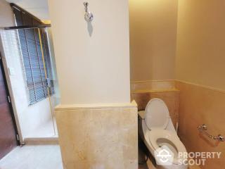 1-BR Condo at Vincente Sukhumvit 49 Condominium near BTS Phrom Phong (ID 407666)