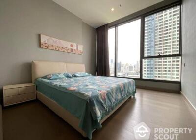 1-BR Condo at The Esse At Singha Complex near MRT Phetchaburi