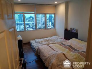 2-BR Condo near BTS Victory Monument (ID 58047)