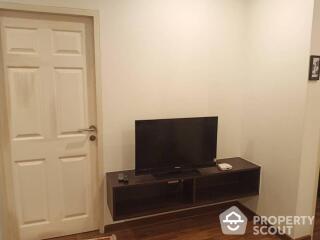 2-BR Condo near BTS Victory Monument (ID 58047)