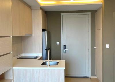 1-BR Condo at Maestro 12 near BTS Ratchathewi