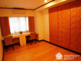 3-BR Condo at Saranjai Mansion Condominium near BTS Nana