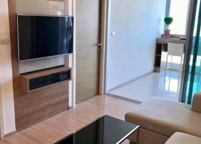 1-BR Condo at Rhythm Phahon-Ari near BTS Saphan Khwai