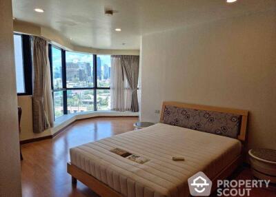 3-BR Condo near MRT Queen Sirikit National Convention Centre (ID 480655)