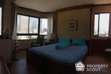 2-BR Condo at Supalai Oriental Place Sathorn Suanplu near MRT Lumphini (ID 391524)