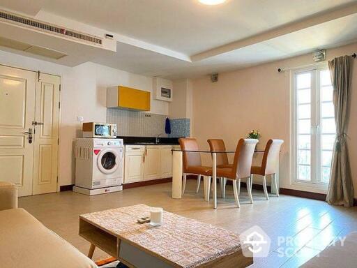 1-BR Condo near BTS Nana