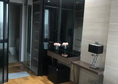 1-BR Condo at Keyne By Sansiri near BTS Thong Lor