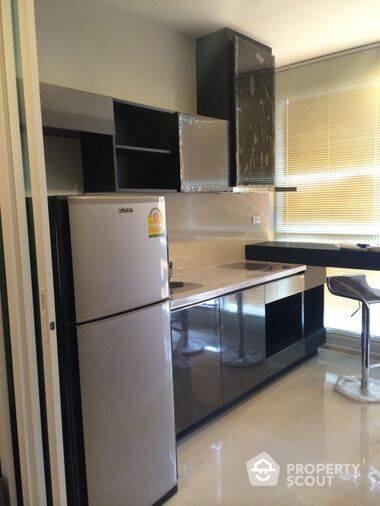 1-BR Condo at Rhythm Sukhumvit 44/1 near BTS Phra Khanong