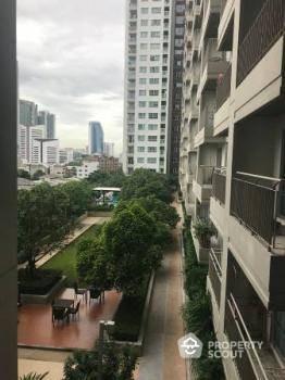 1-BR Condo at Lumpini Place Rama 9–ratchada near MRT Phra Ram 9 (ID 71290)